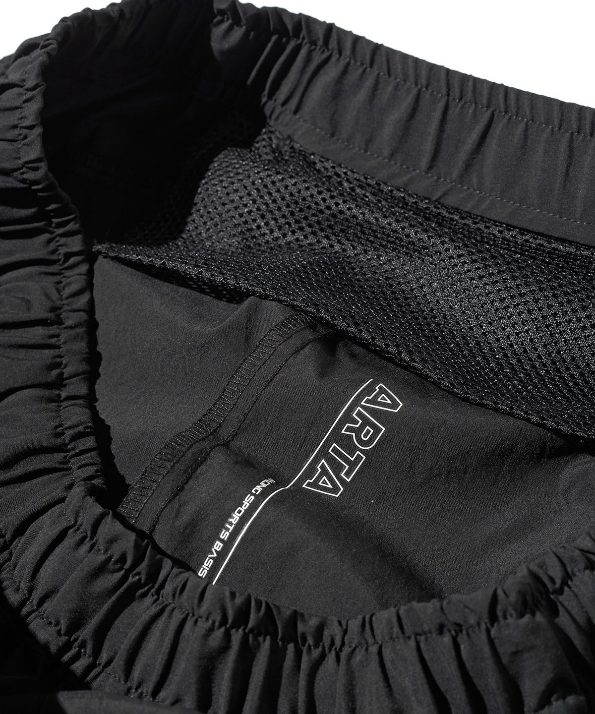 ARTA TRAINING WEAR ストレッチウーブン カーゴ ショーツ（BLACK）