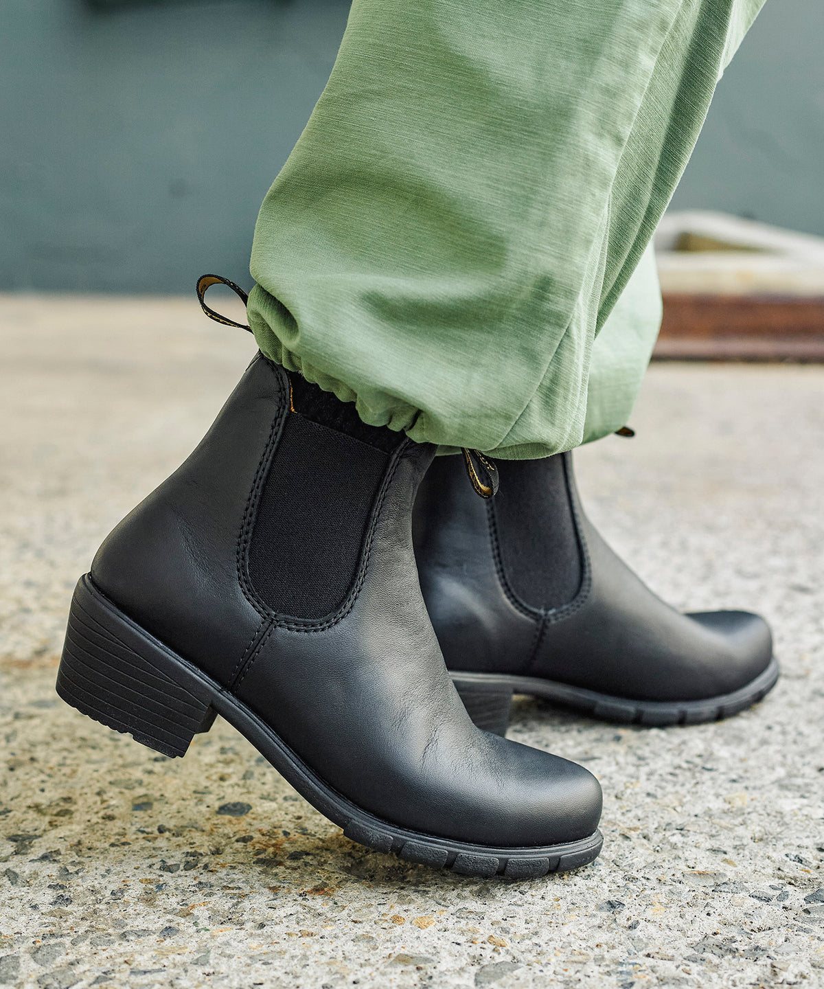 （お得な特別割引価格） BLUNDSTONE ウーマンズシリーズ 靴