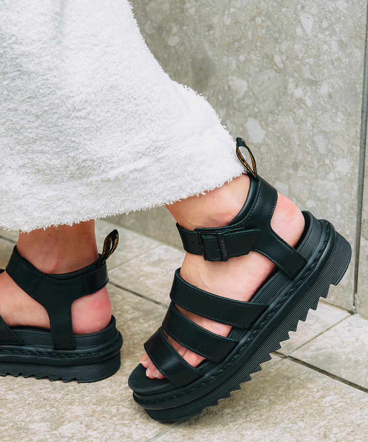 Dr.Martens ドクターマーチン BLAIRE サンダル｜BORN FREE